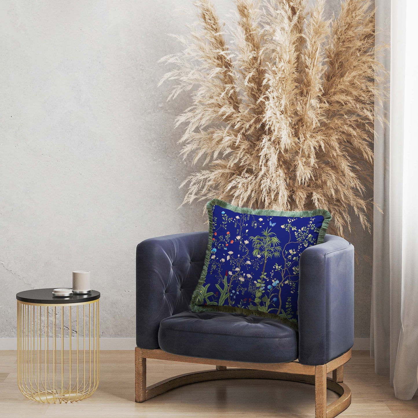Decorative pillow with a plant motif